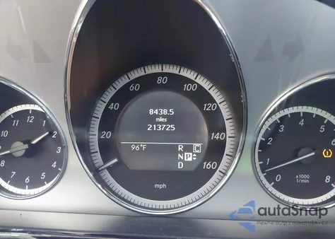 2010 Mercedes-Benz E 350 4Matic из США, поврежденный, VIN WDDHF8HB4AA094746